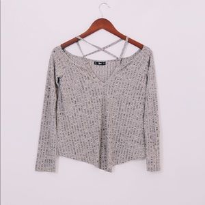 Should detail t-shirt